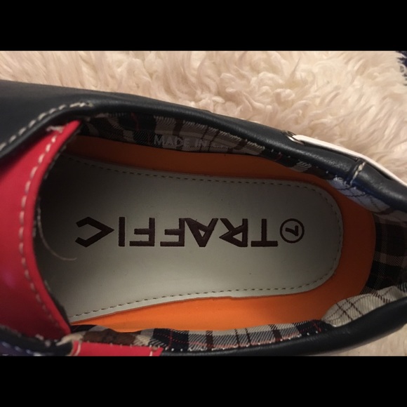 Man casual shoes size 7 - Picture 3 of 4